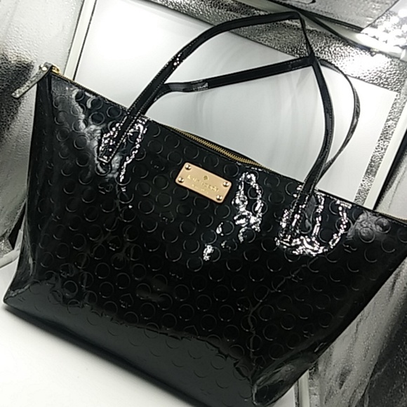 kate spade Handbags - 🔥KATE SPADE EMERALD ALLEY TOTE